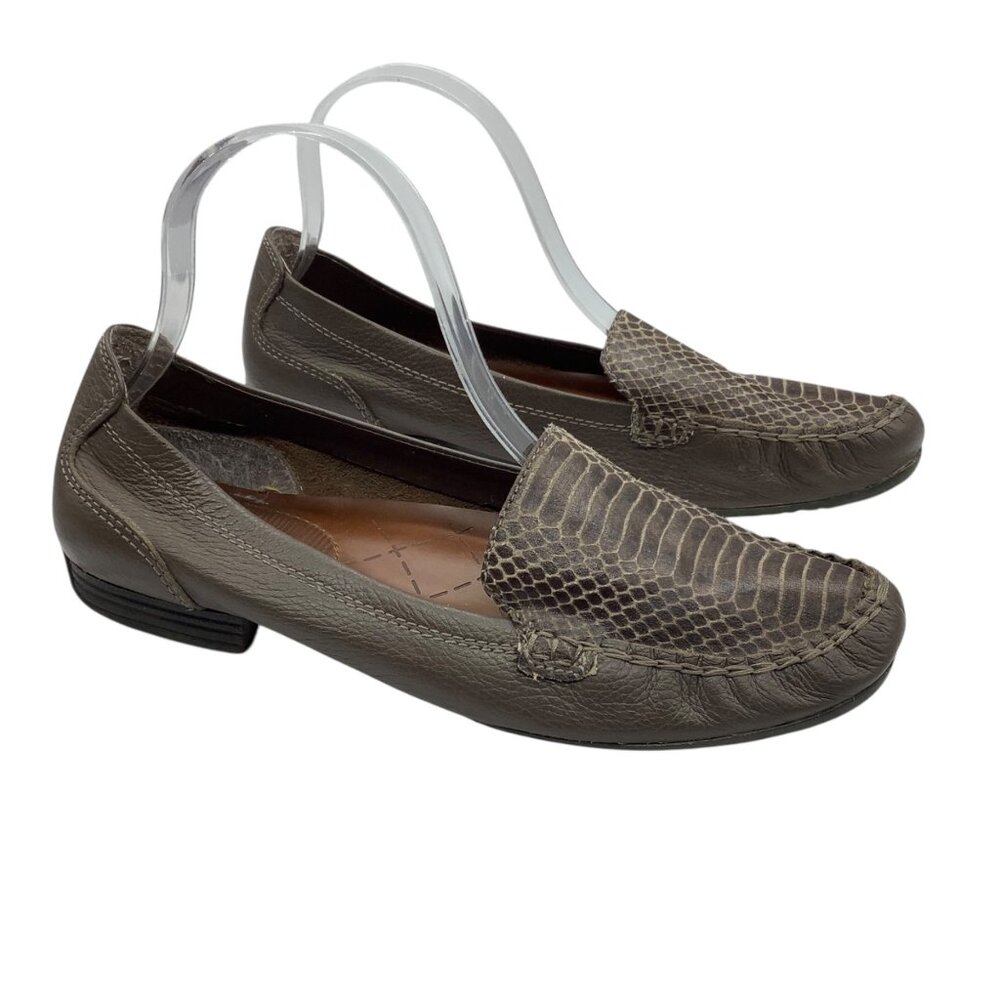 Bare Traps Adana Leather Blend Loafers Women‎ Size 8.5 Brown Snake Print